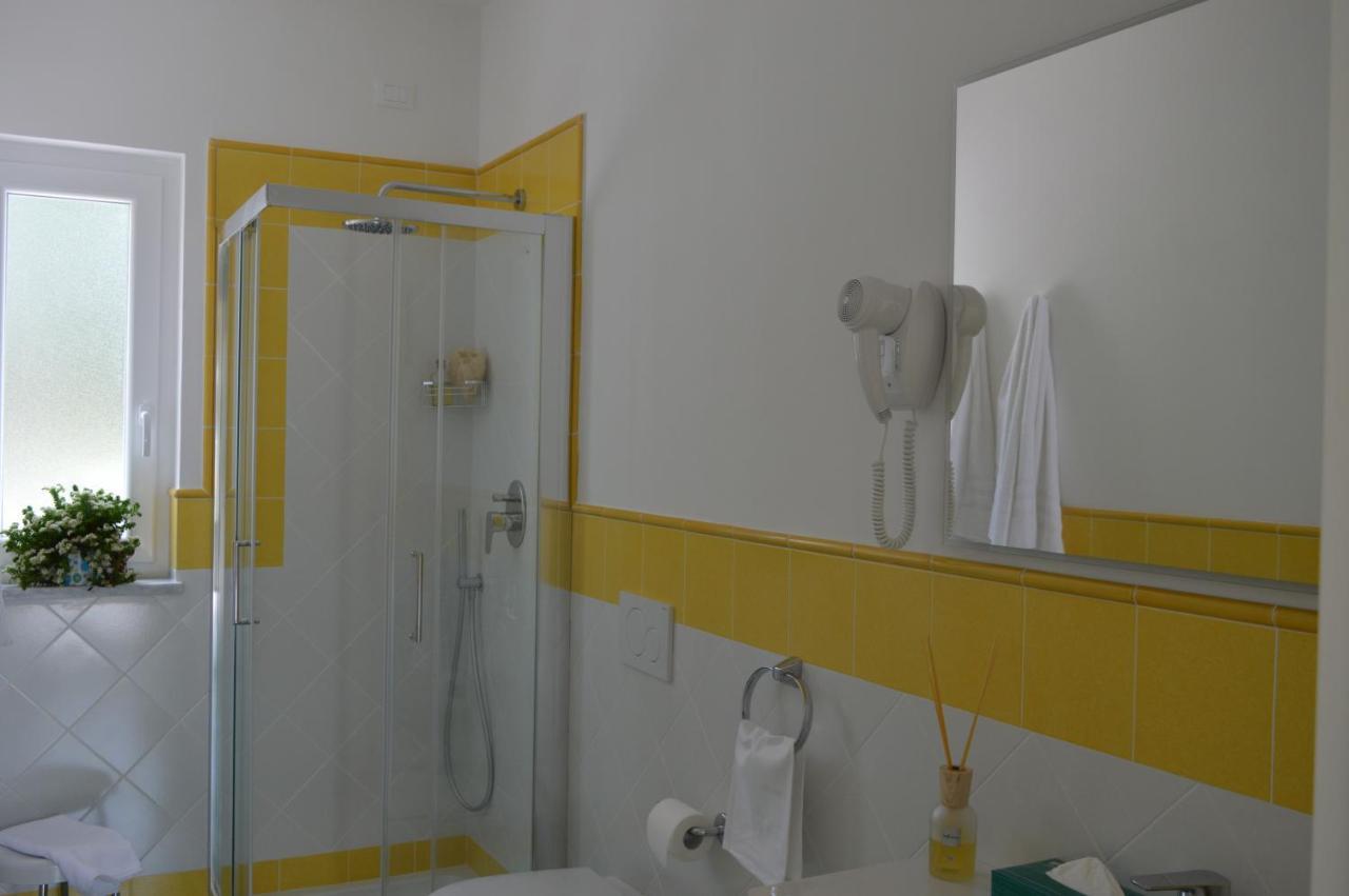 Hotel Terme Alexander Ischia Esterno foto
